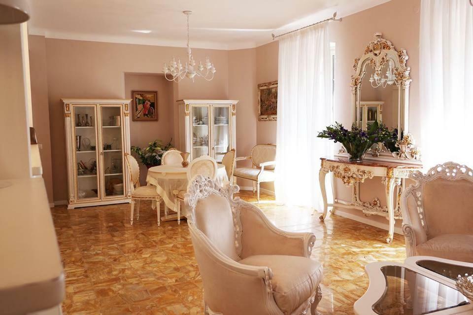 Hotel La Scogliera Bordighera Εξωτερικό φωτογραφία